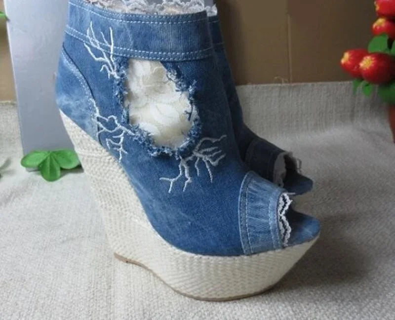 Woman’s Denim Lace Decor Platform Toe Blue High Heels Wedge Sandals