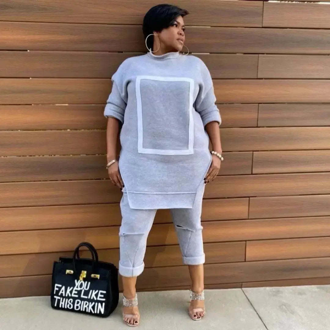 Women's Fleece Patchwork Active wear Crewneck Sweatshirt + Holes -in- Pants Set