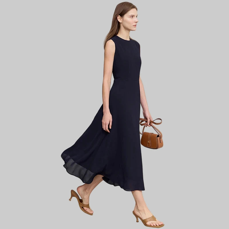 Women’s Round Neck Sleeveless Slim Waist Comfort Long Dress