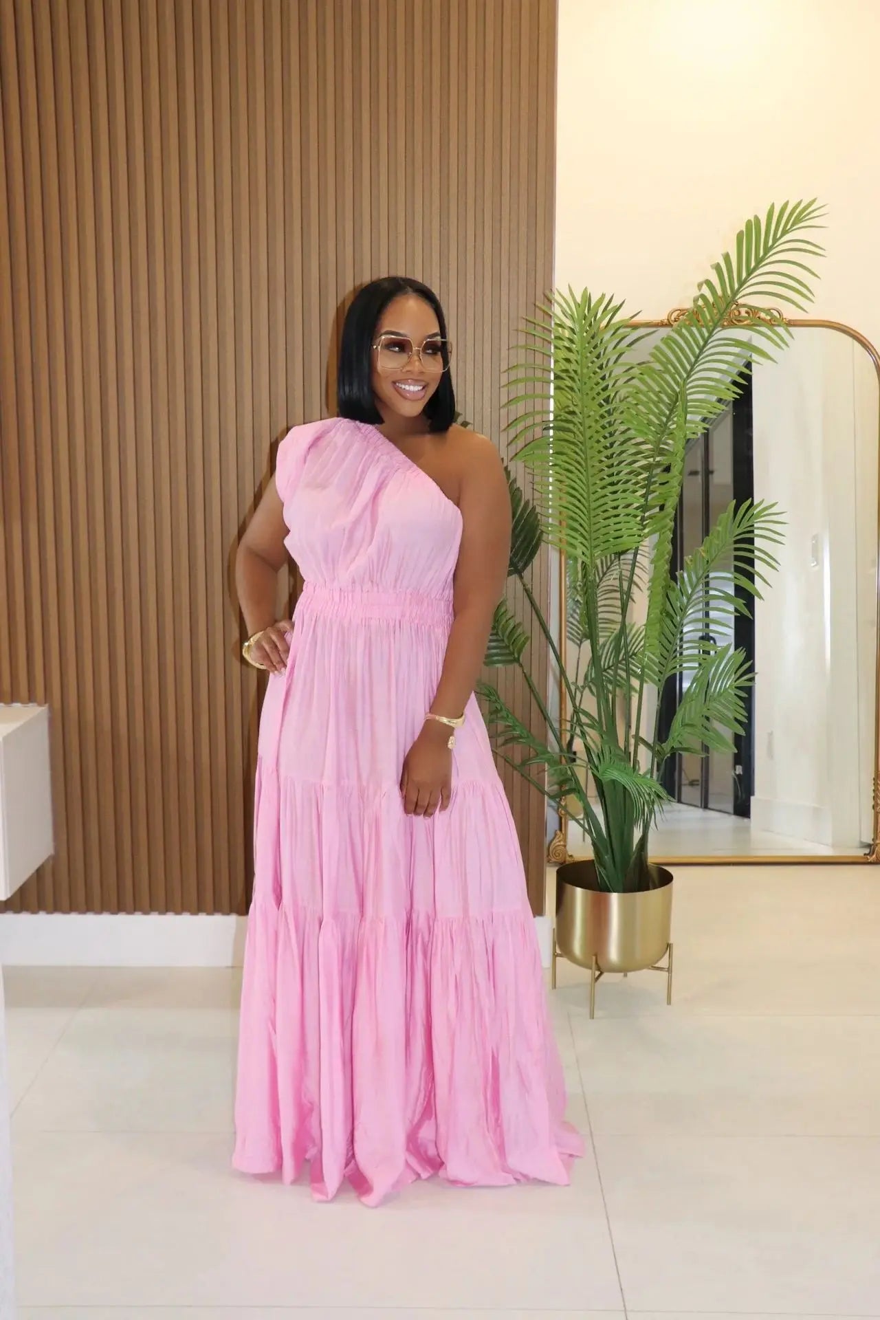 Women’s Sleeveless Skew Neck Ruched Maxi Dress