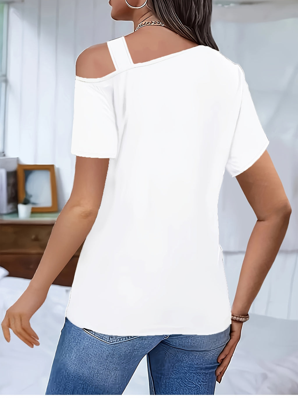 Women's Off-Shoulder Ripped T-Shirt - White